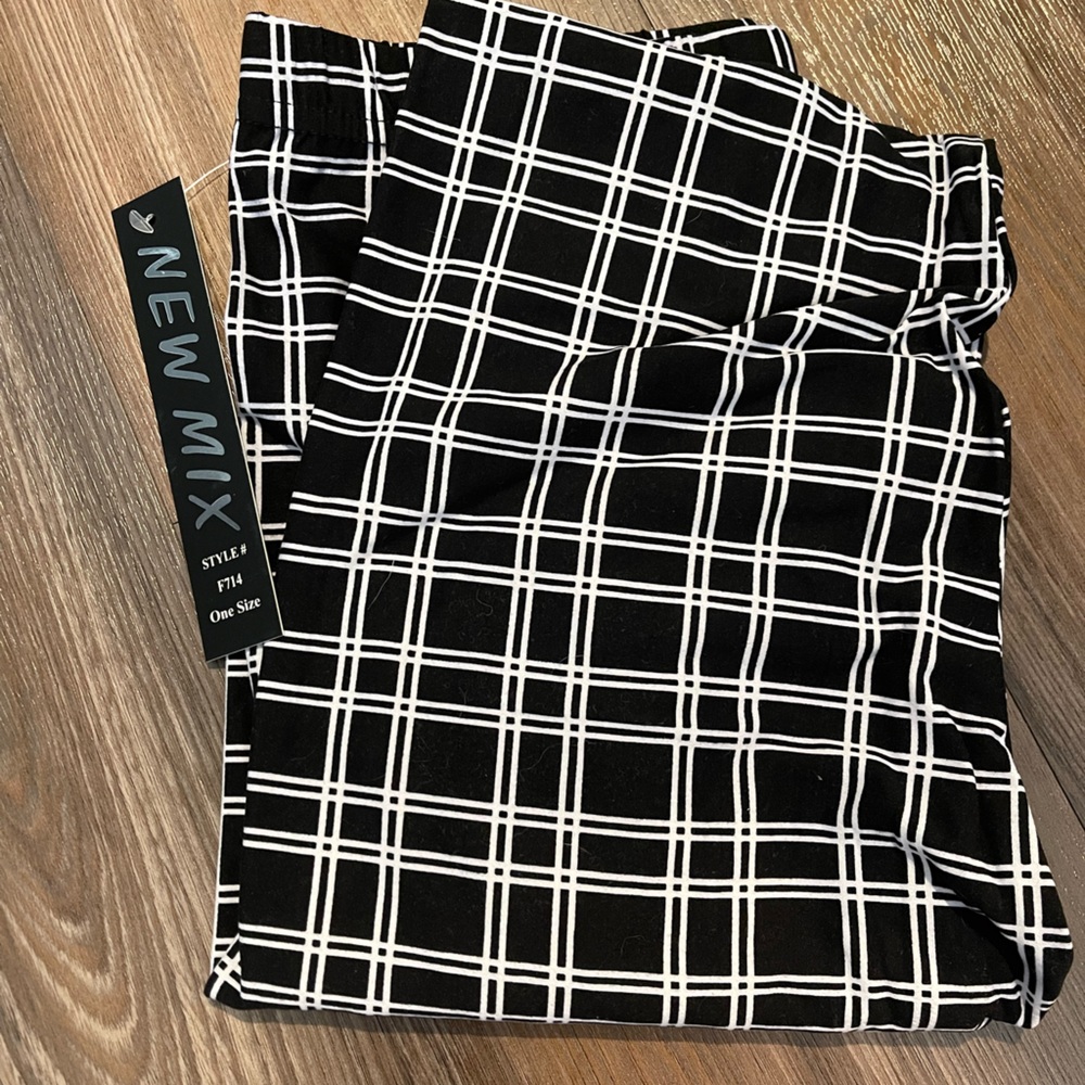 new mix black and white leggings